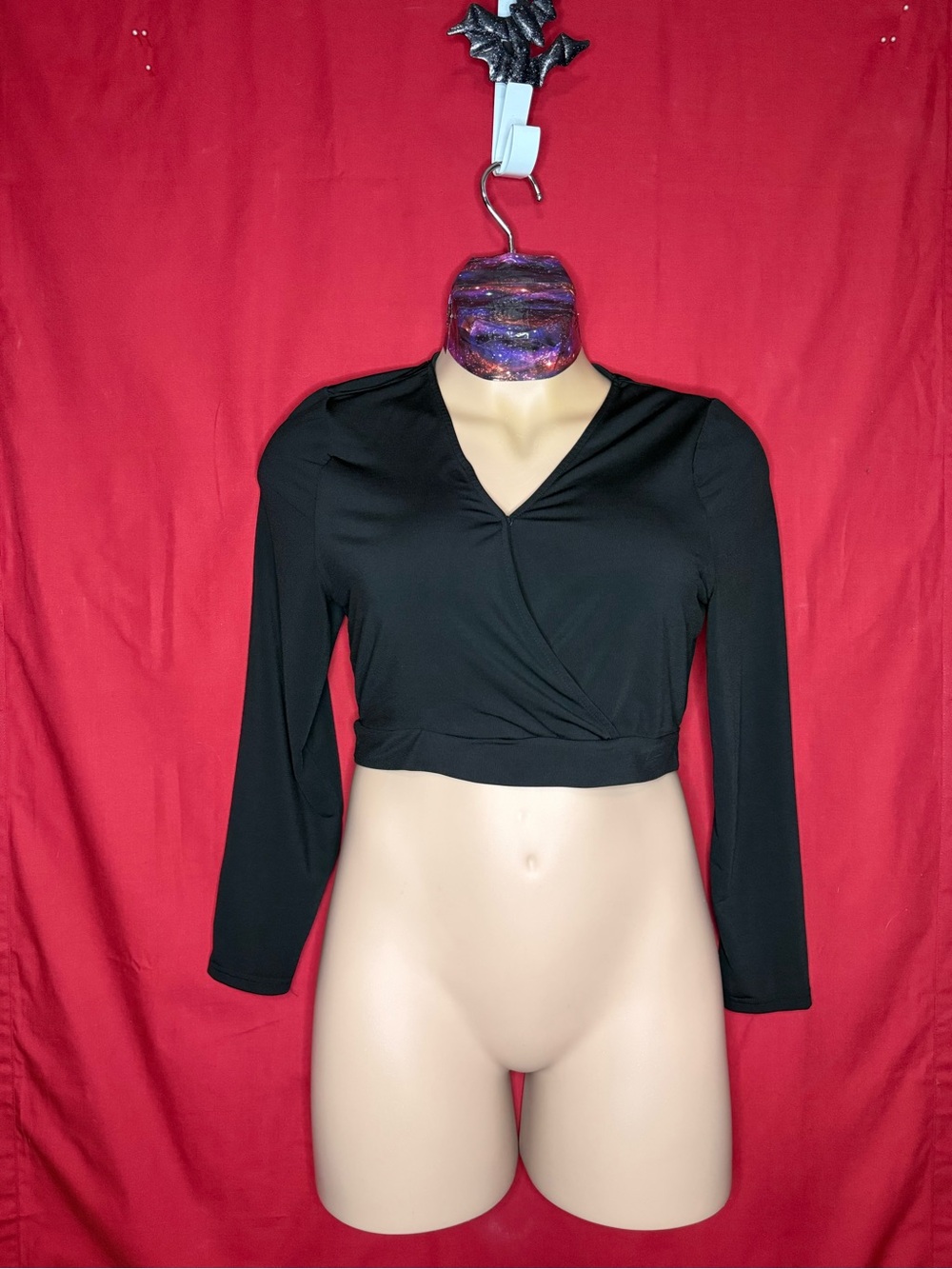 SHEIN Black V-Neck Wrap Long-Sleeve Crop Top